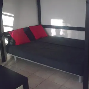 Studio Climatise. Proche Parking, Commerces Et Mer Appartement Carqueiranne